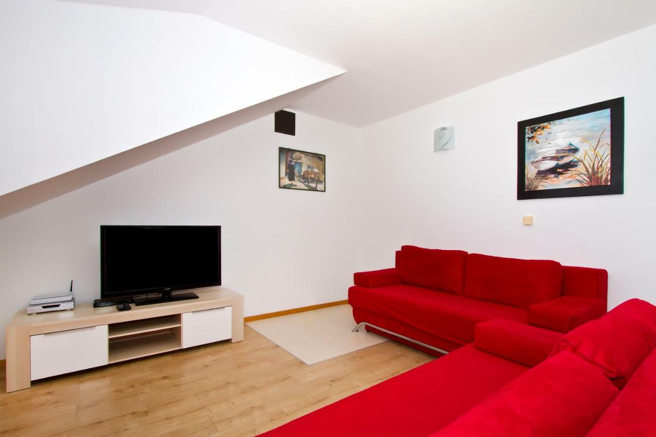 Villa Omis Michy - Family House For Big And Small Groups Екстериор снимка