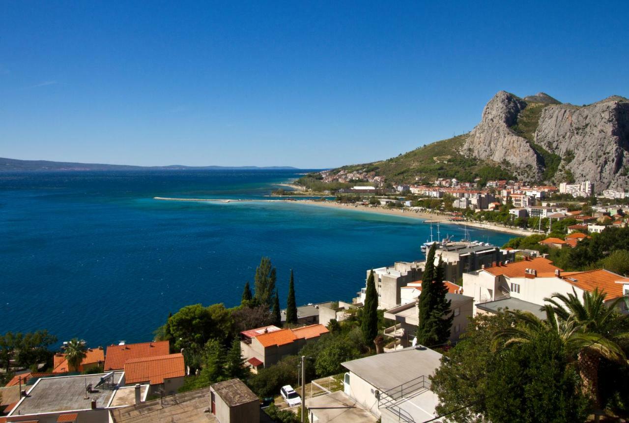 Villa Omis Michy - Family House For Big And Small Groups Екстериор снимка